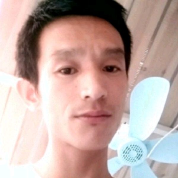 害怕爱电源的照片