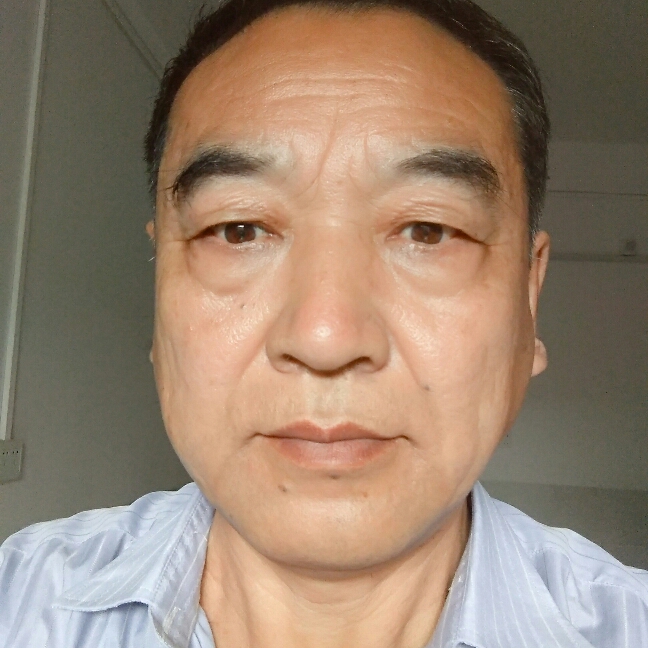 朝尊的照片