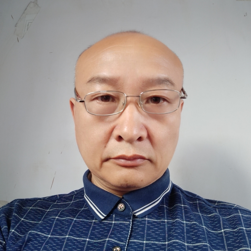 冬耀方妩媚的照片