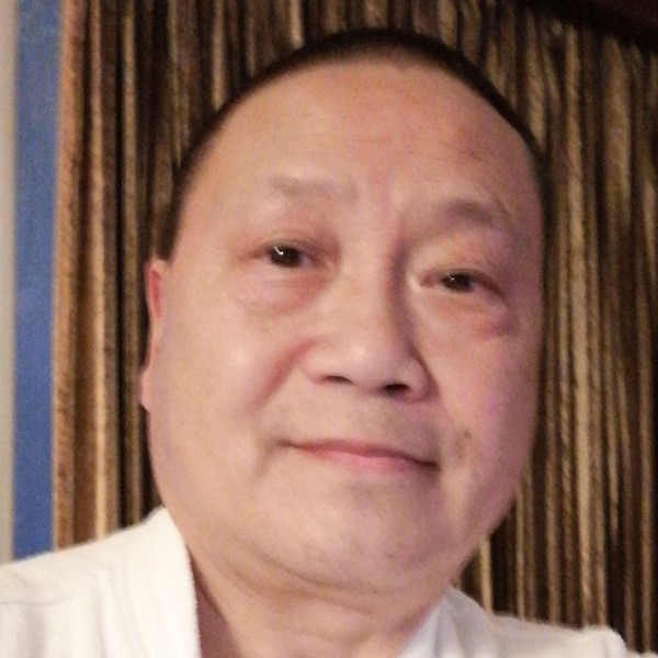 鼎鼎佳的照片