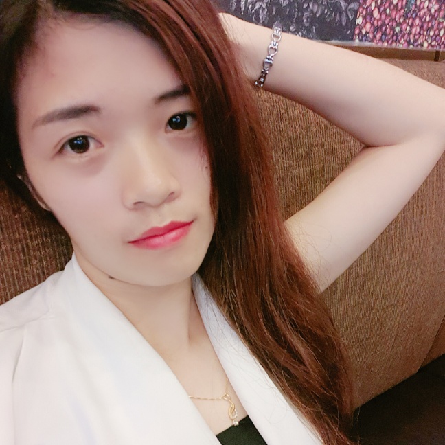 赵宝儿的照片