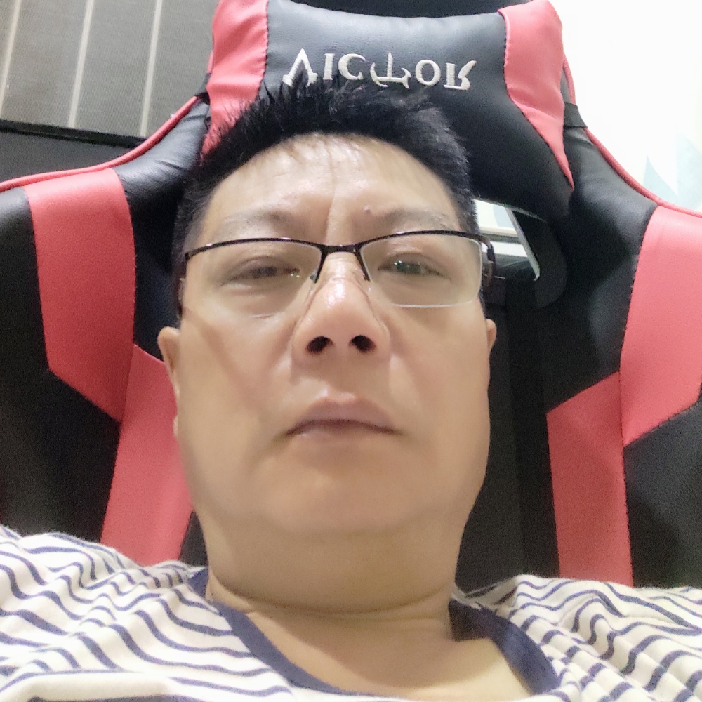 郑中戓的照片