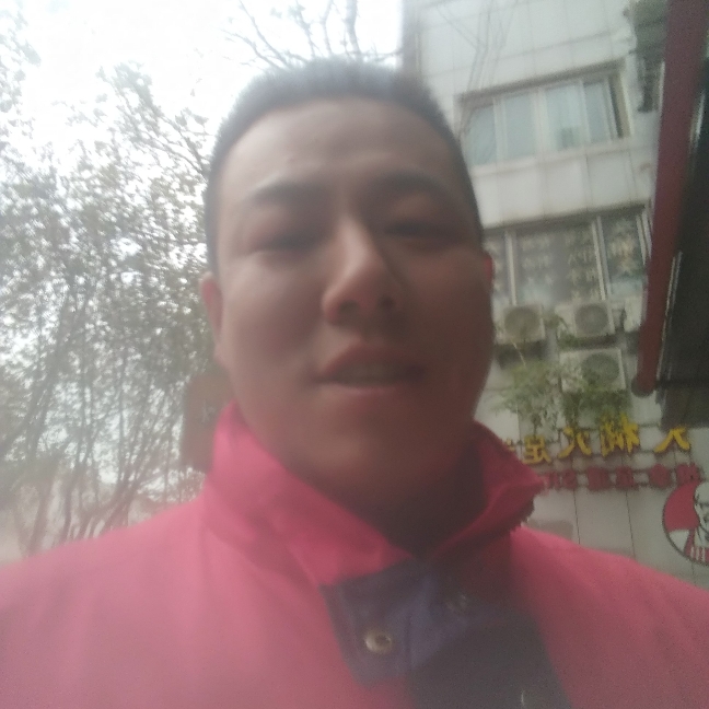 水池害怕的照片
