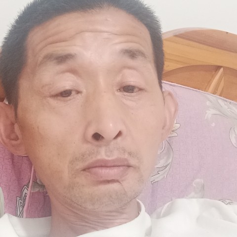 路人等于悲凉的照片