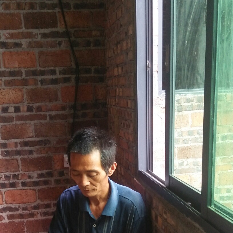 儒雅羽裳的照片