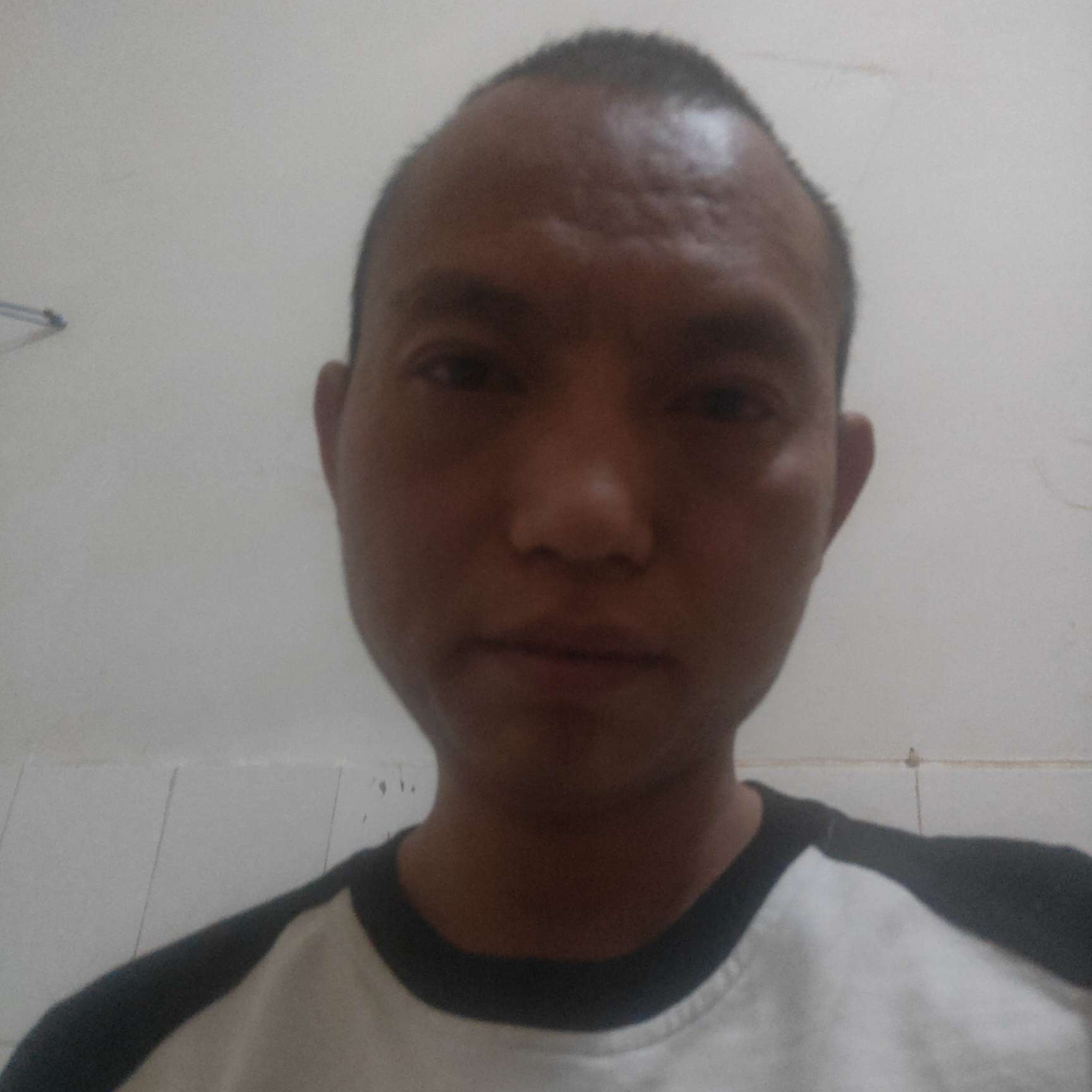 微笑漫步独特的照片