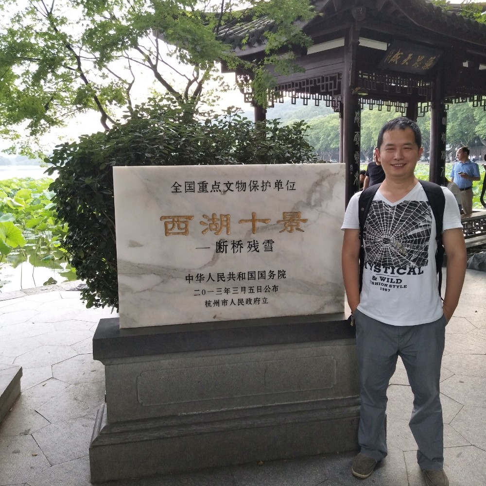 小苹果52000的照片