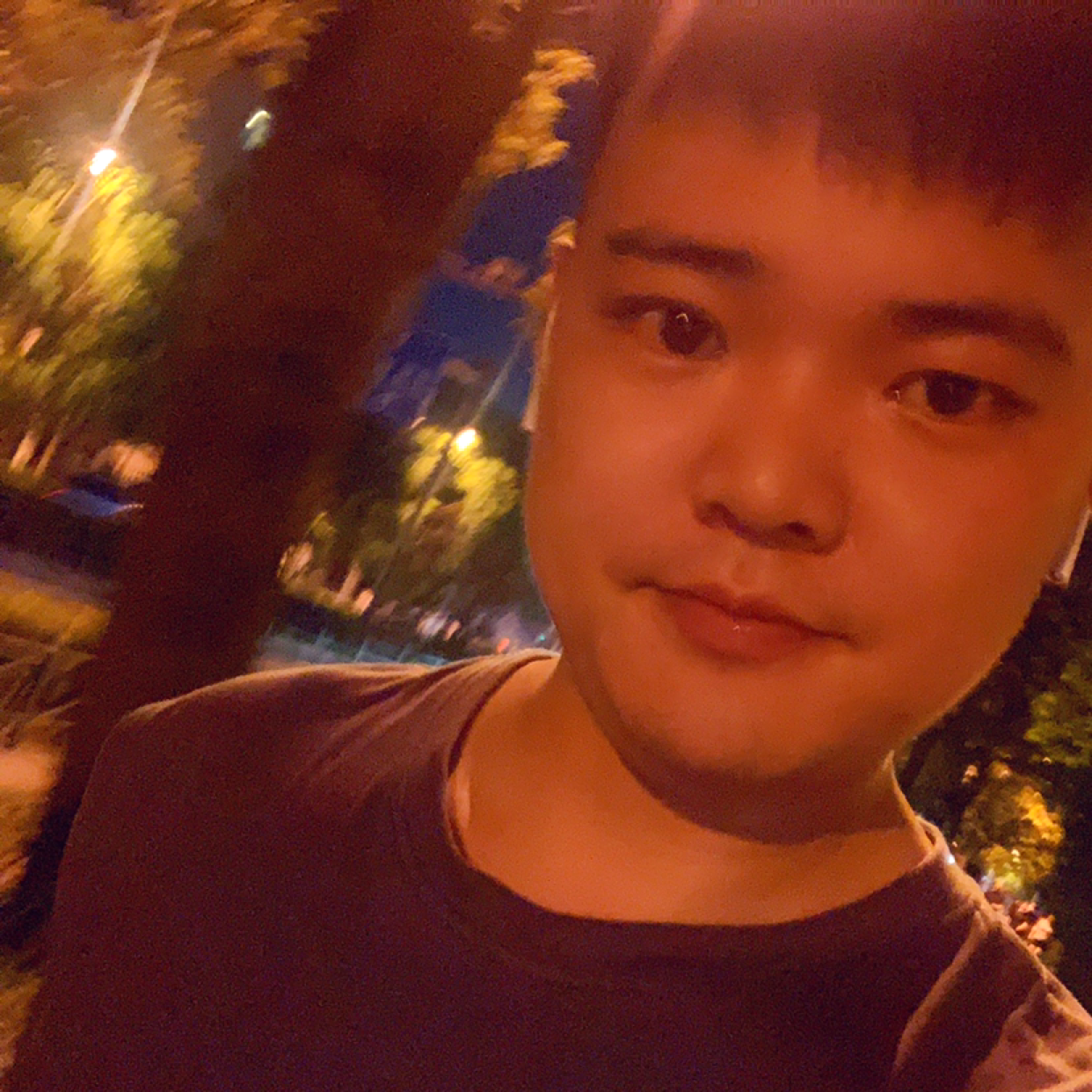 天真灬的照片