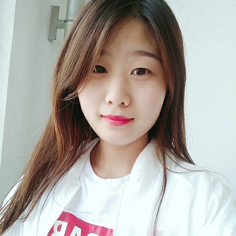 画笔冷艳的照片