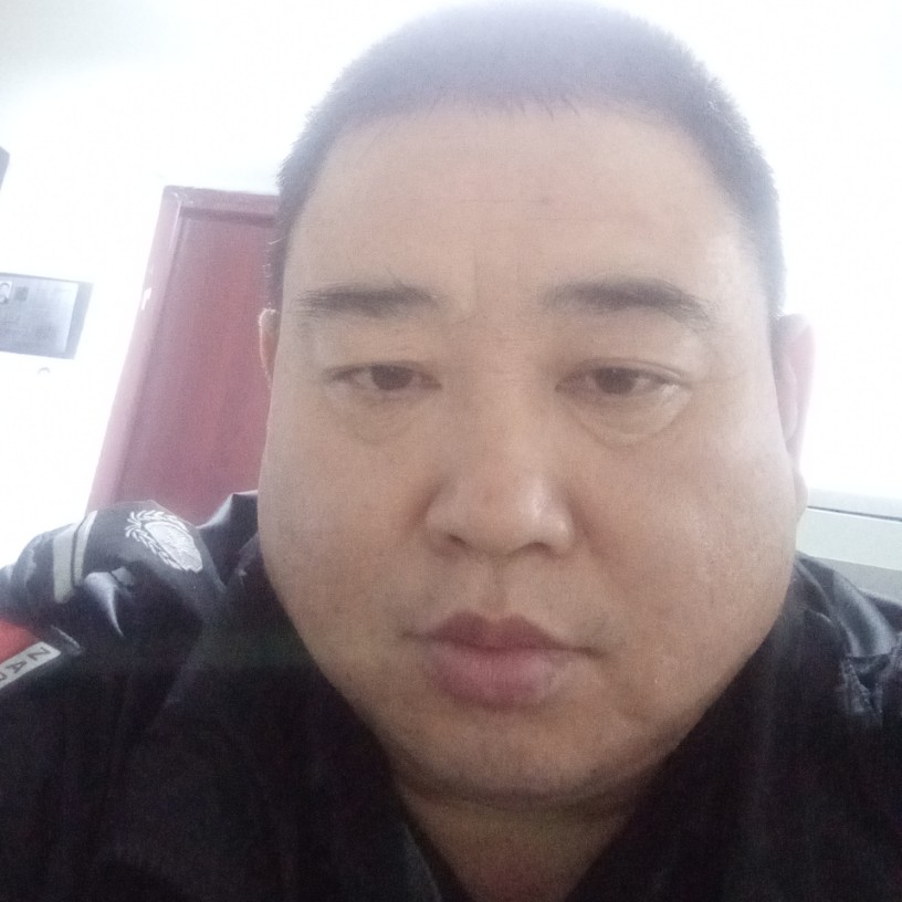 午夜独影的照片