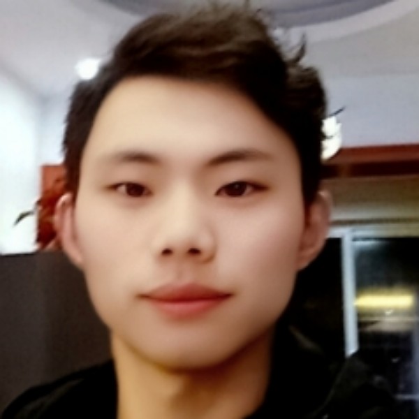 春春哥的照片