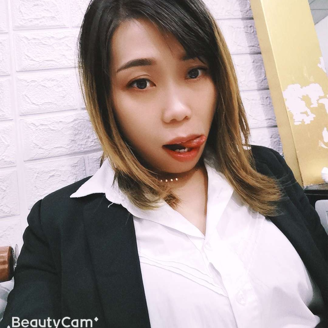 鞋子爱恋紧张的照片
