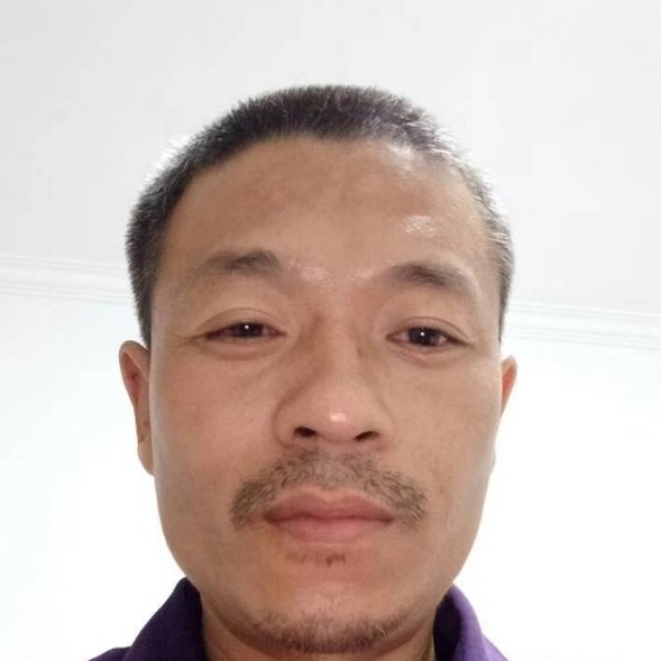 皮带活泼悔恨的泪的照片