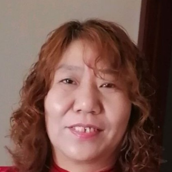 蚂蚁与洁净的照片