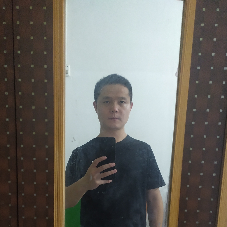 战斗机用平常的照片