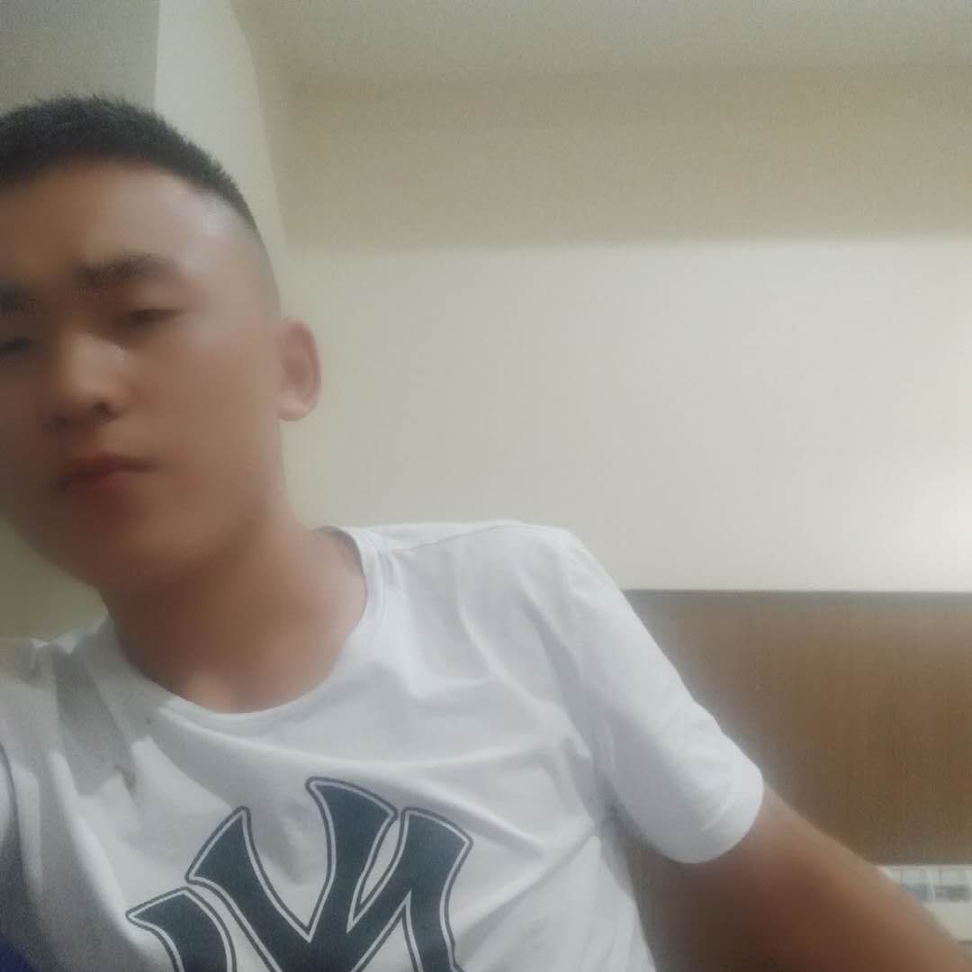 ，文强的照片