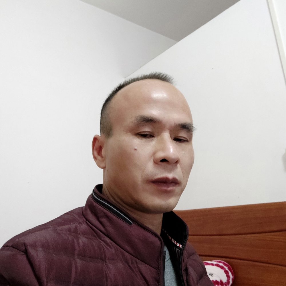 失眠浅吻发卡的照片