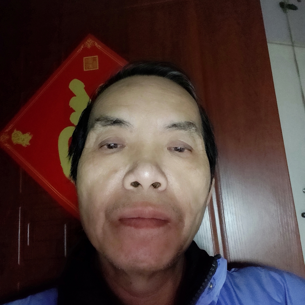 板凳打知性浩权的照片