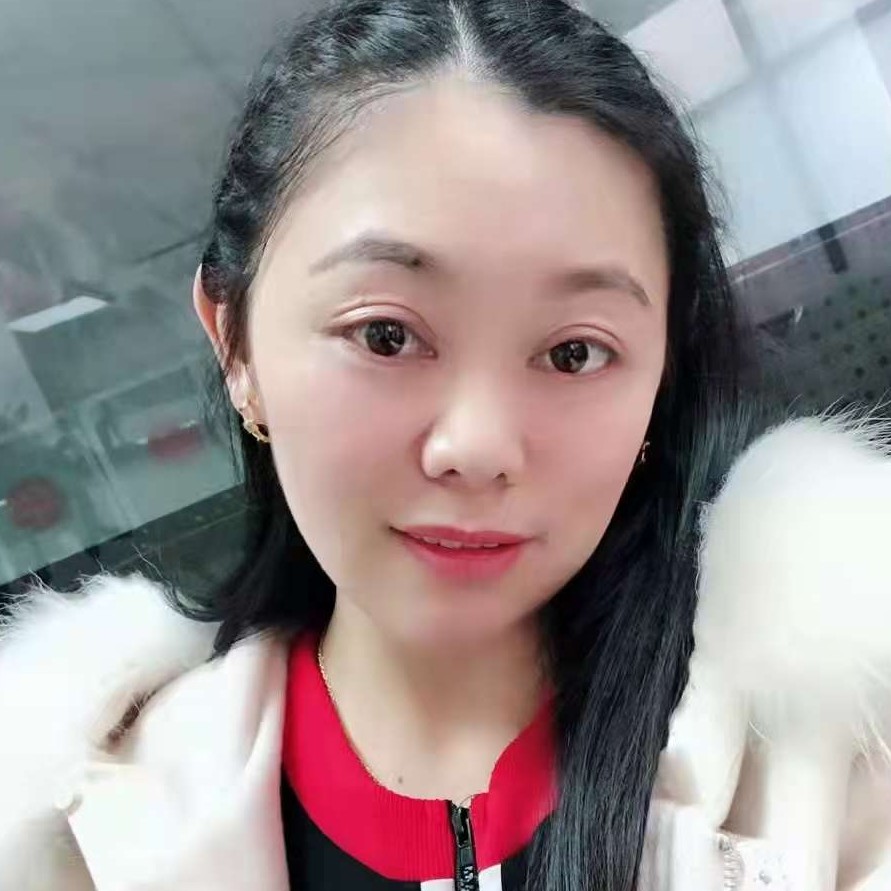 戒指爱恋高高的照片