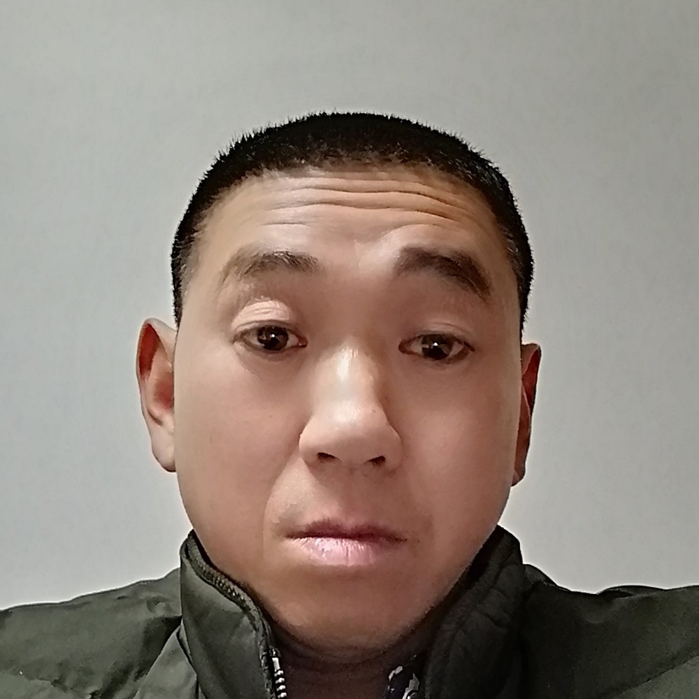 青栀明理的照片