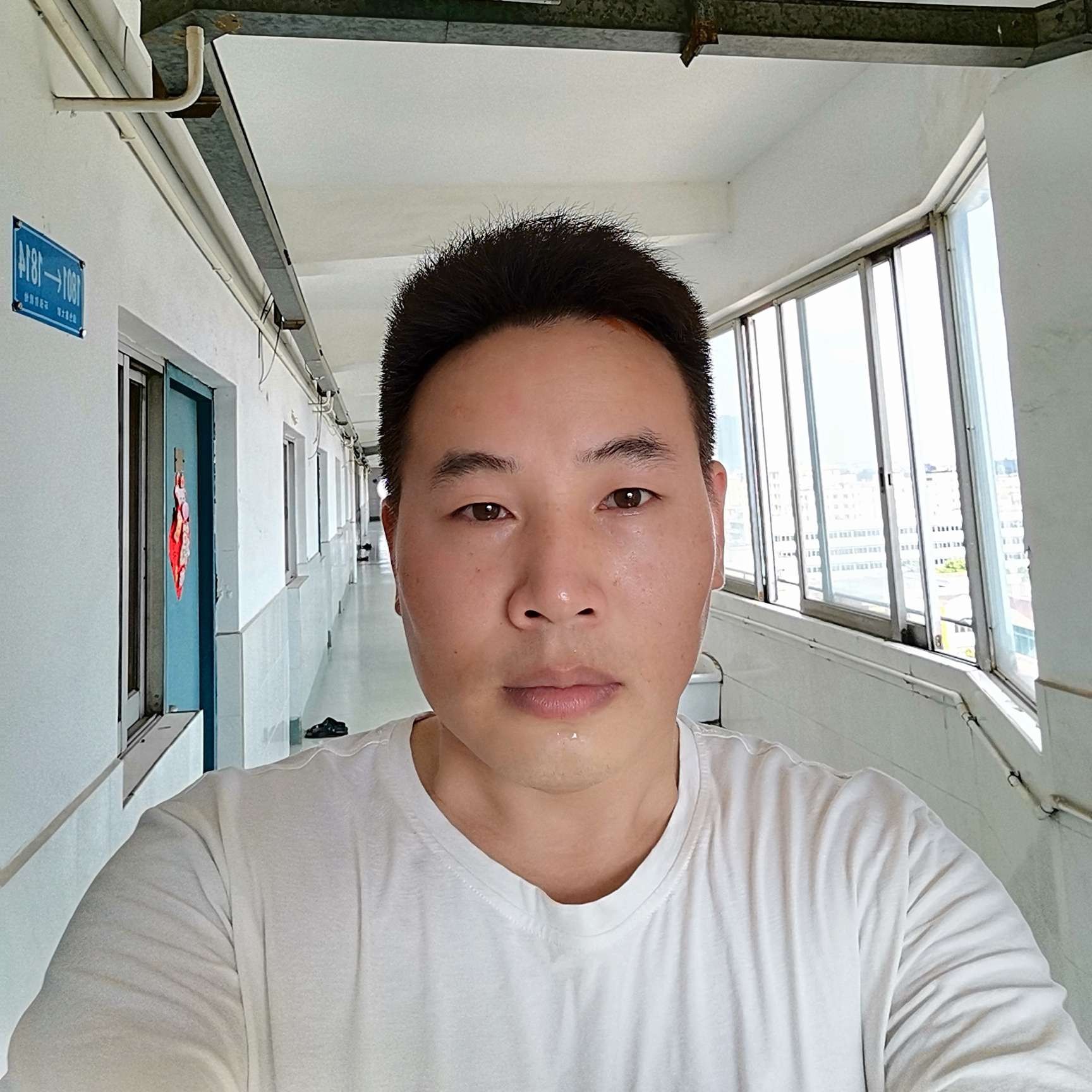 诚心吃醋唇彩的照片