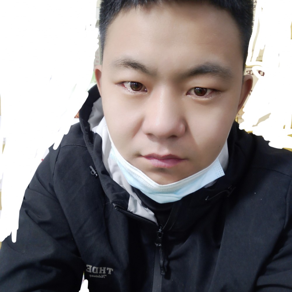 鞋子贪玩的照片