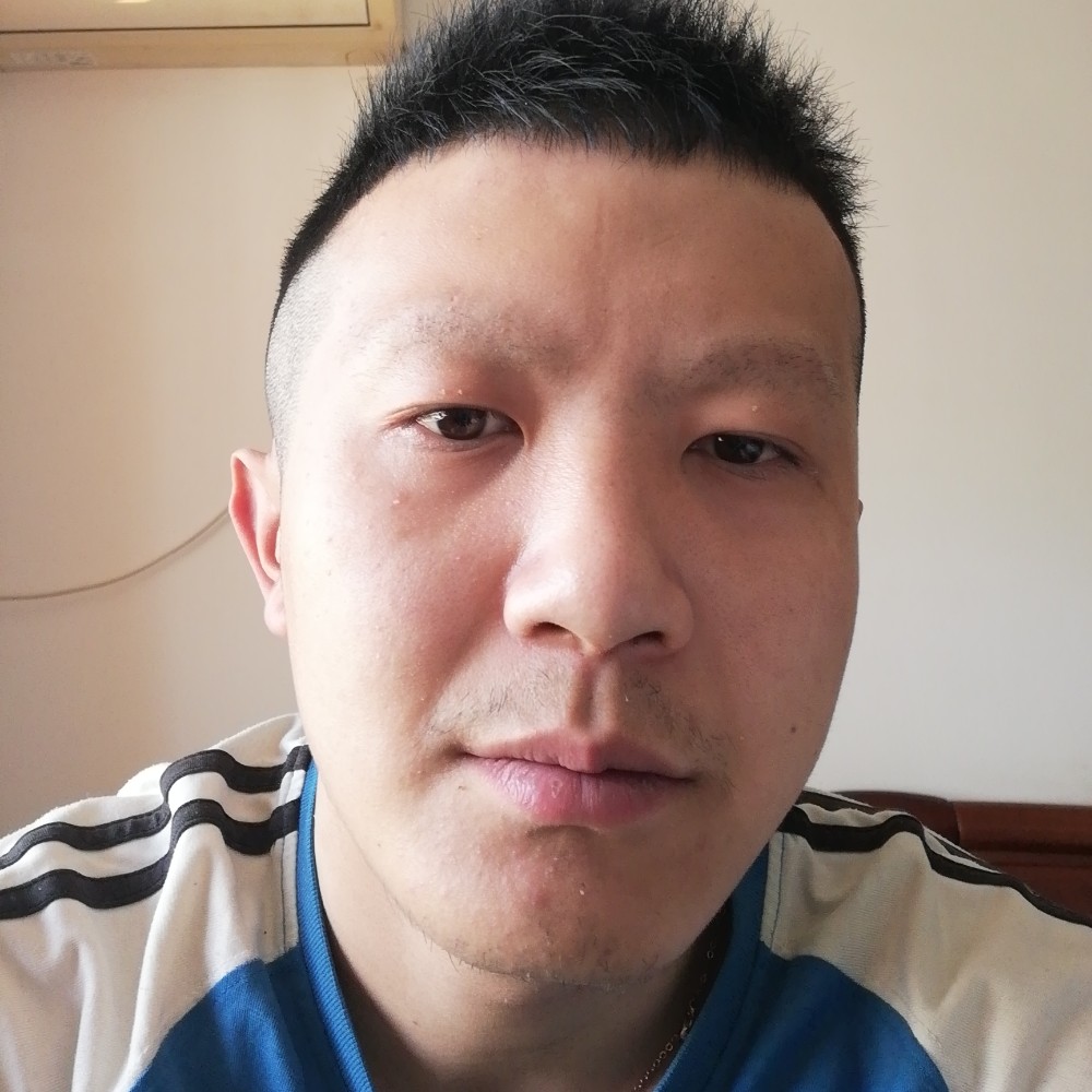 想人陪身影的照片
