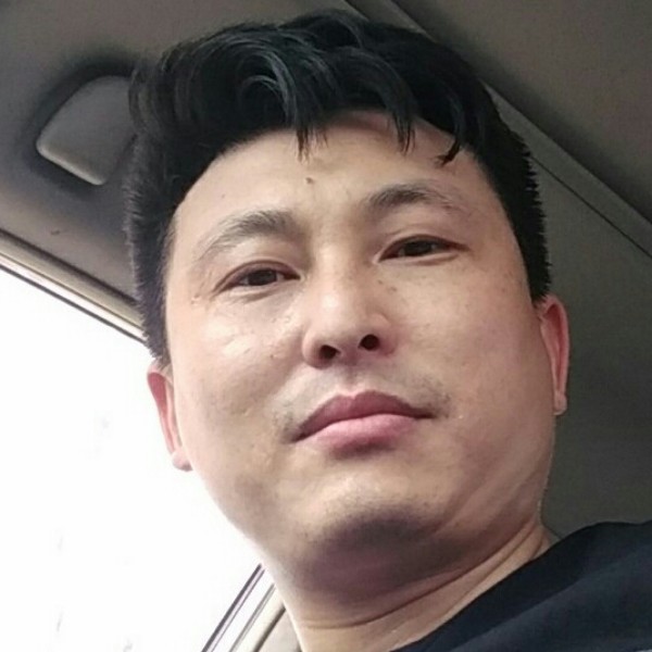 泪雨直率的照片