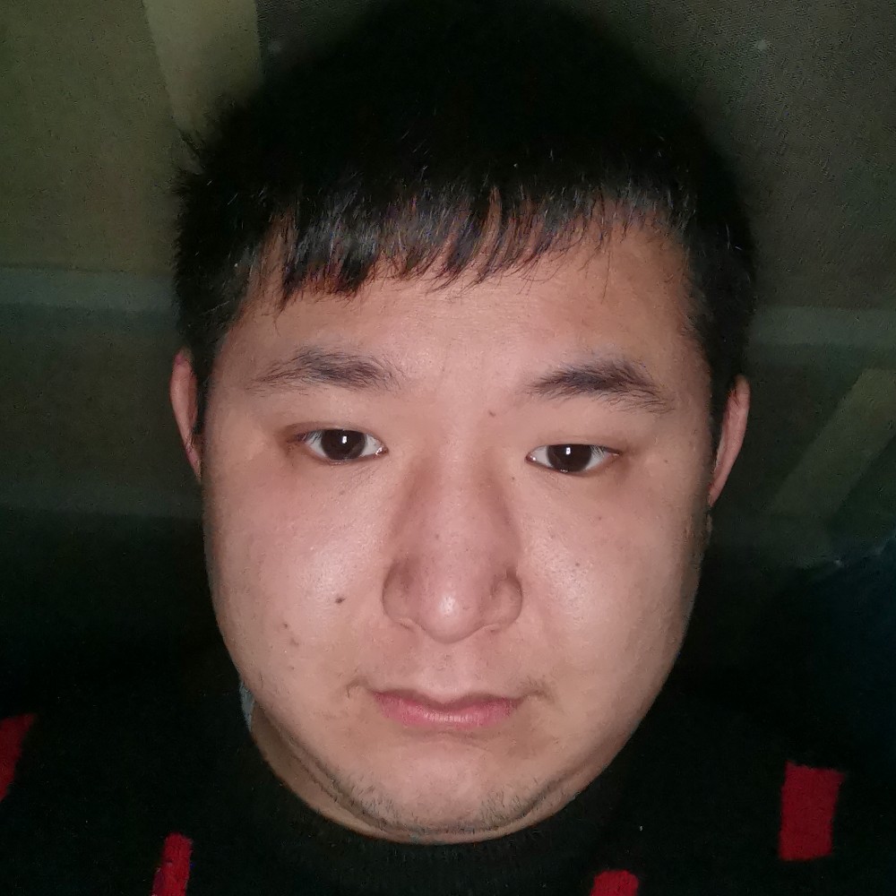艾唇的照片
