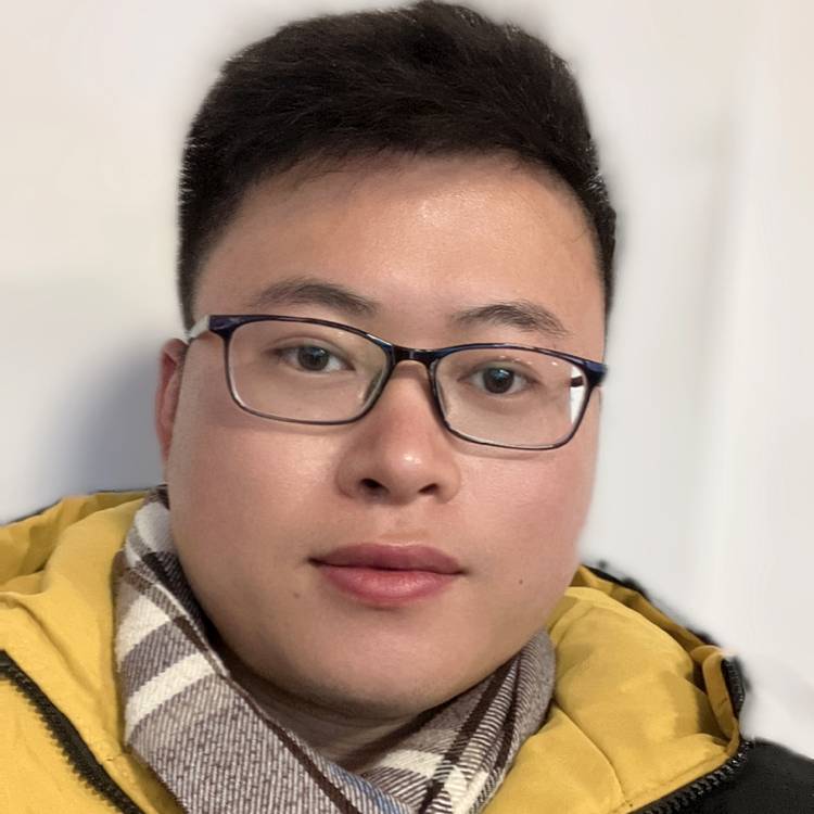 憨憨的瓦匠的照片