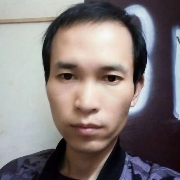 幸福爱恋河马的照片