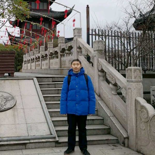 凱天辟地的照片