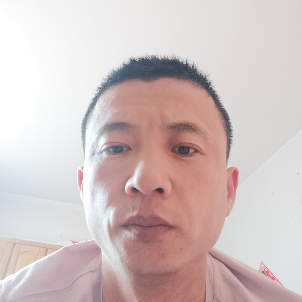 默默迎女王的照片