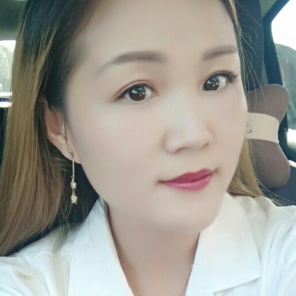伊梦小姐姐的照片