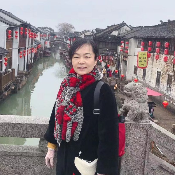 红顶鹤的照片