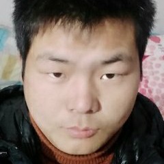 魁梧蹙眉冷月的照片