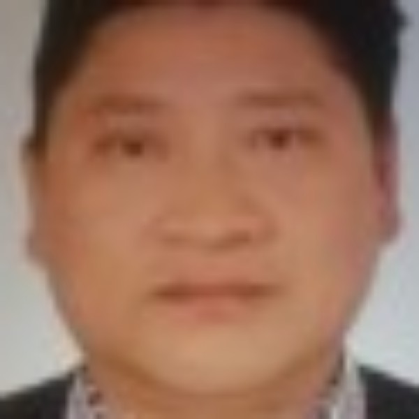 深情漫步月光的照片