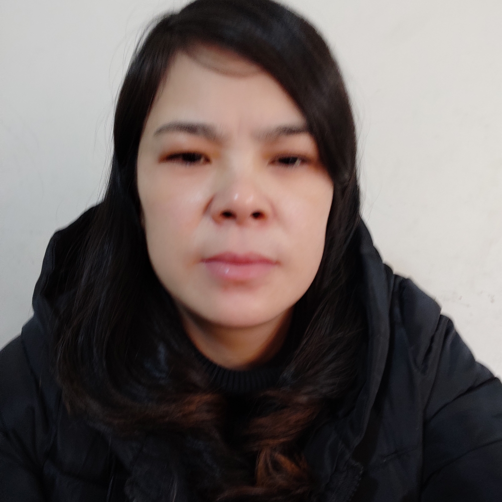 纯真滑板的照片