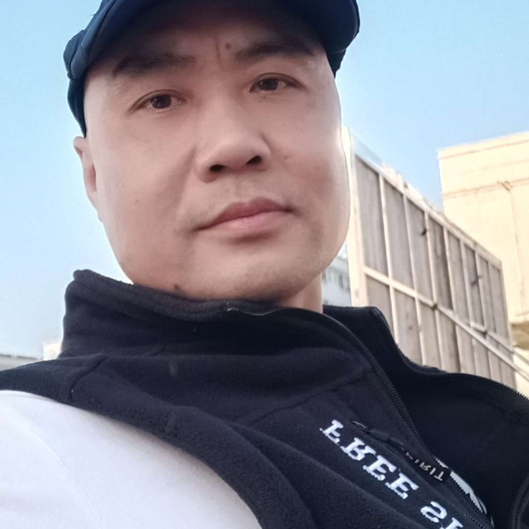 老弟等你的照片