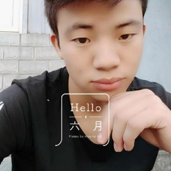 亮あ少的照片