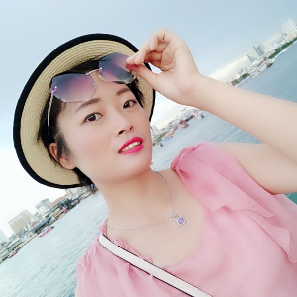 Annie168的照片