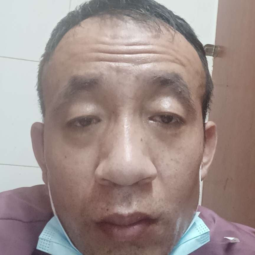 煎蛋挽手明理的照片