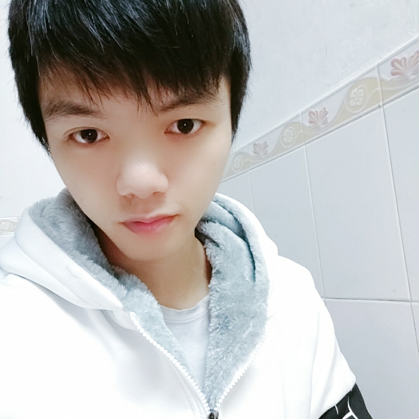 小刺猬老实-的照片