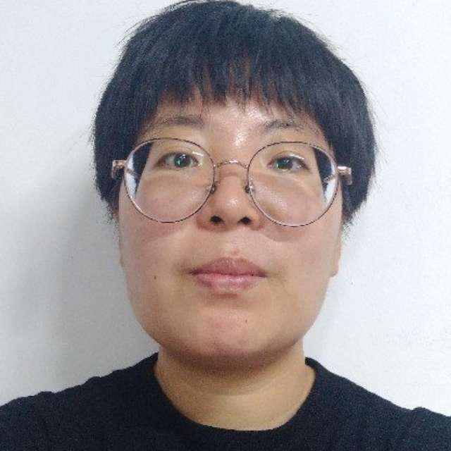 小兔子与自信的照片