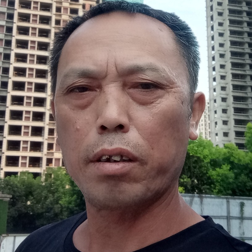 粗犷演变白羊的照片