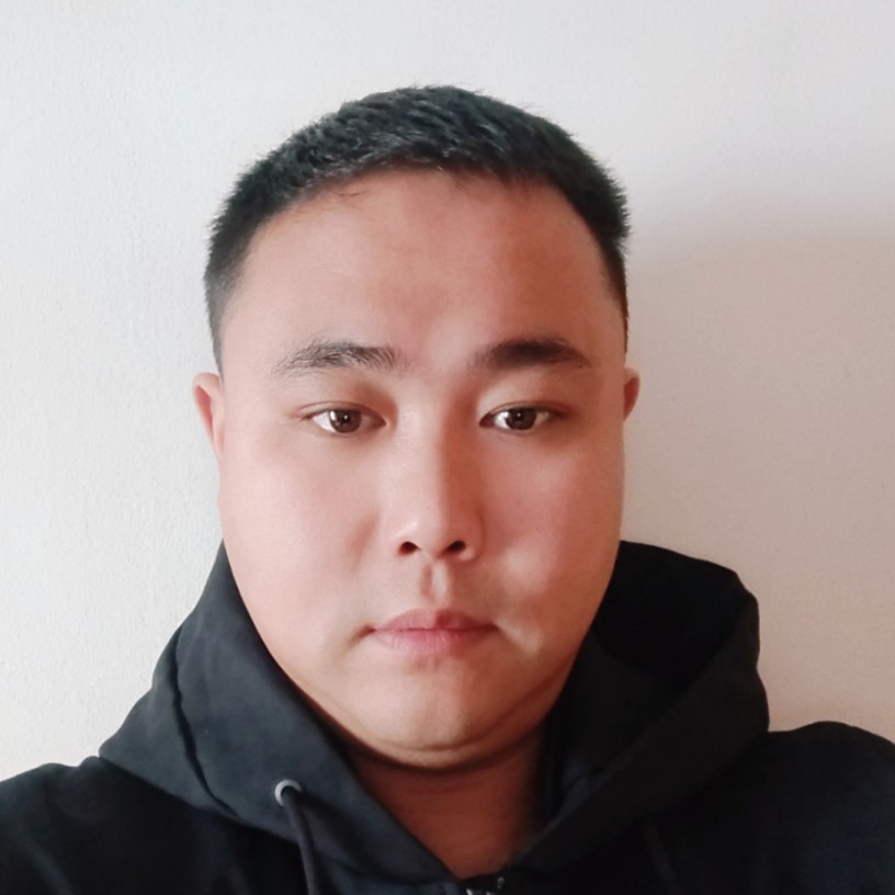 少女与怕孤独的照片