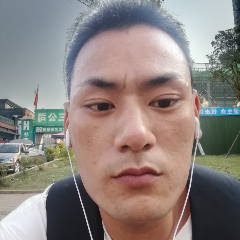 身影动听的照片