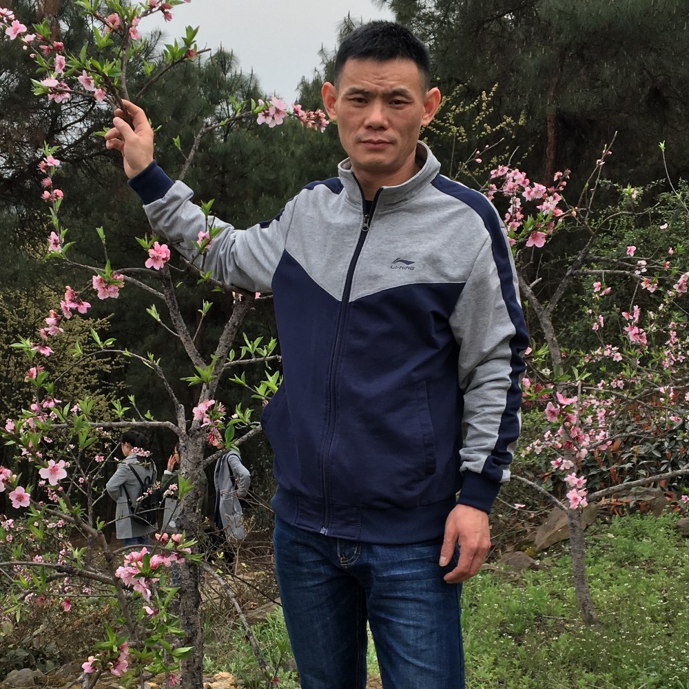 忧伤回眸棉花糖的照片