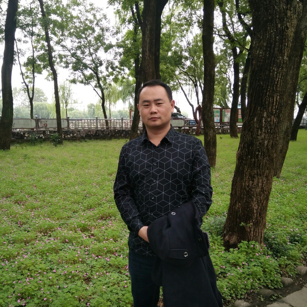 老然的照片