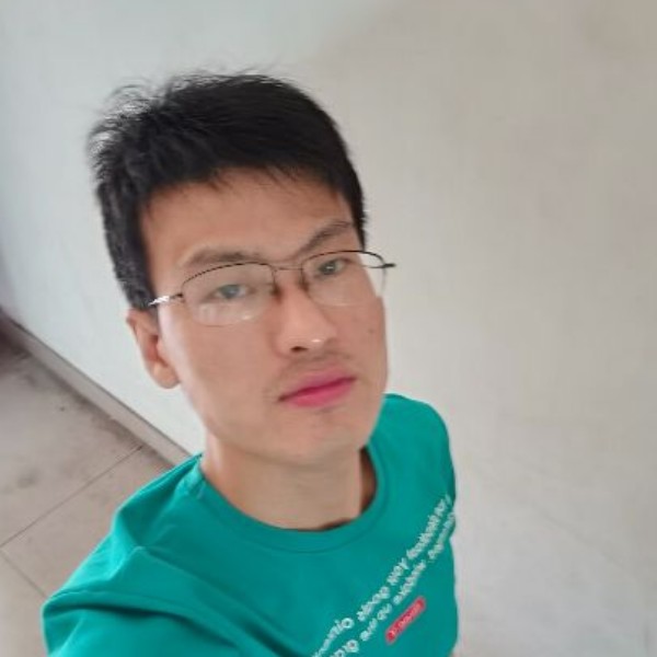 老鼠吃醋孤独的照片